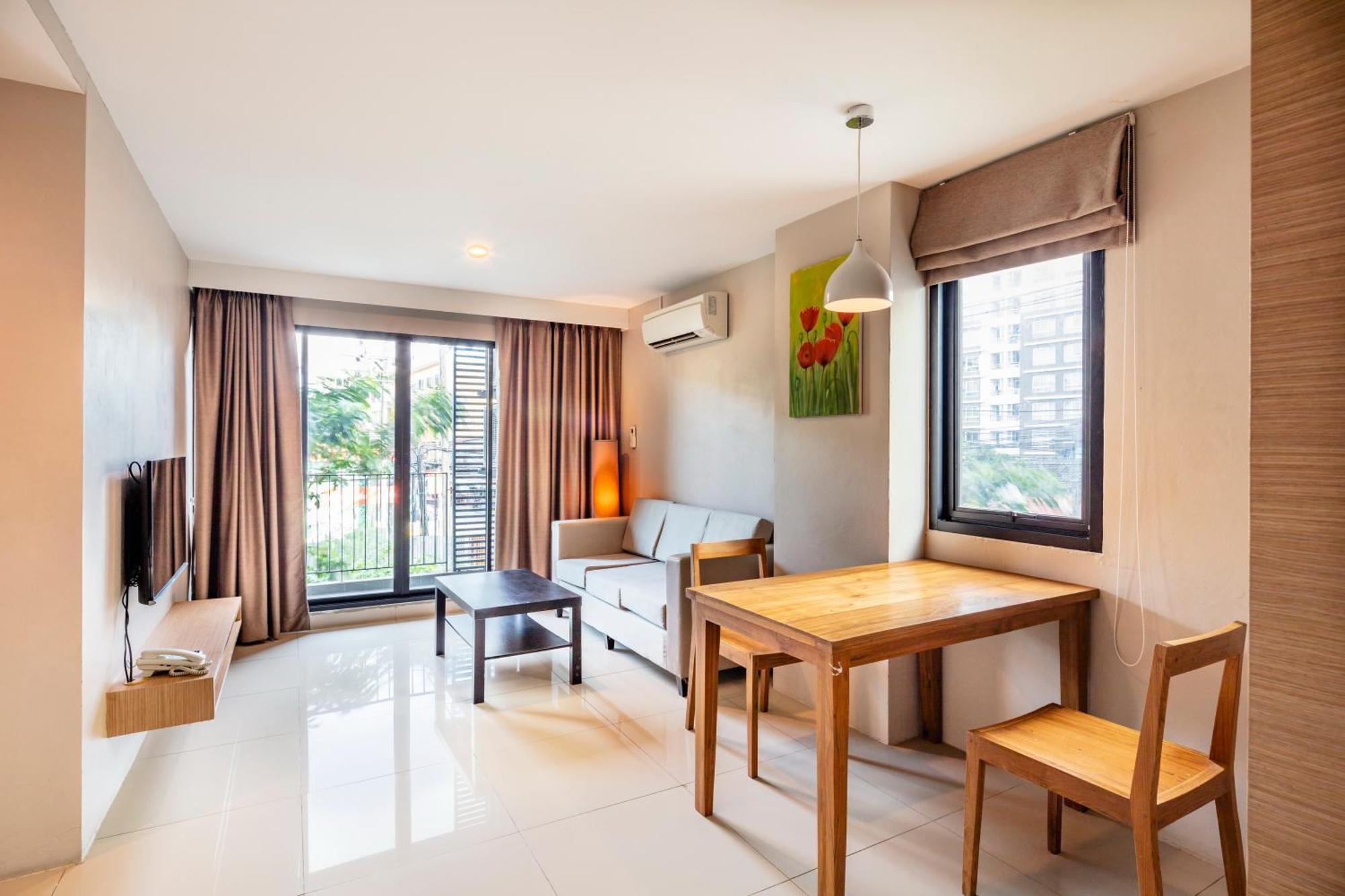 Livotel Hotel Kaset Nawamin Bangkok Buitenkant foto