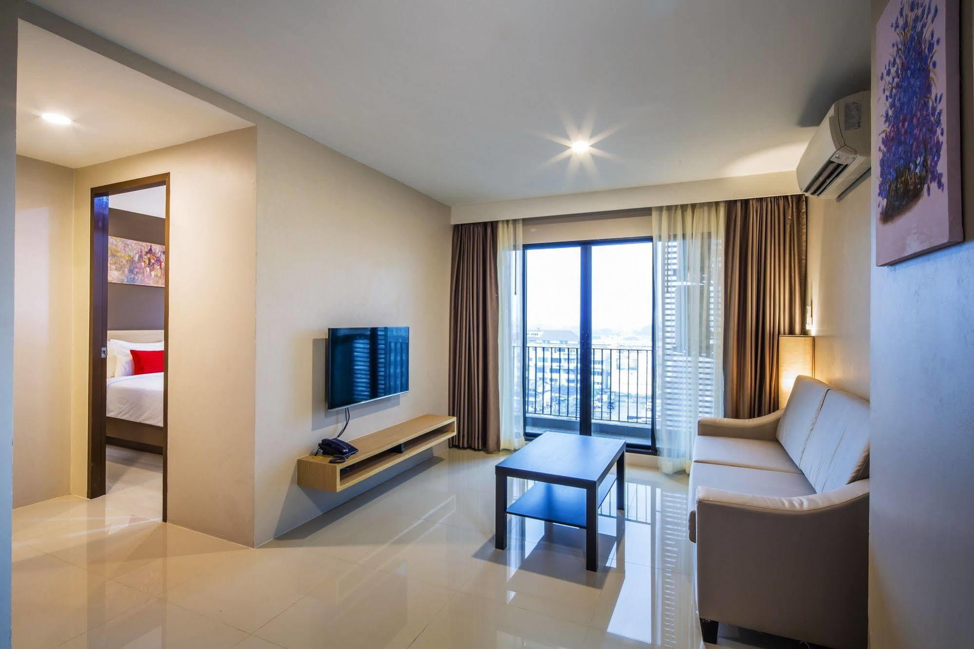 Livotel Hotel Kaset Nawamin Bangkok Buitenkant foto